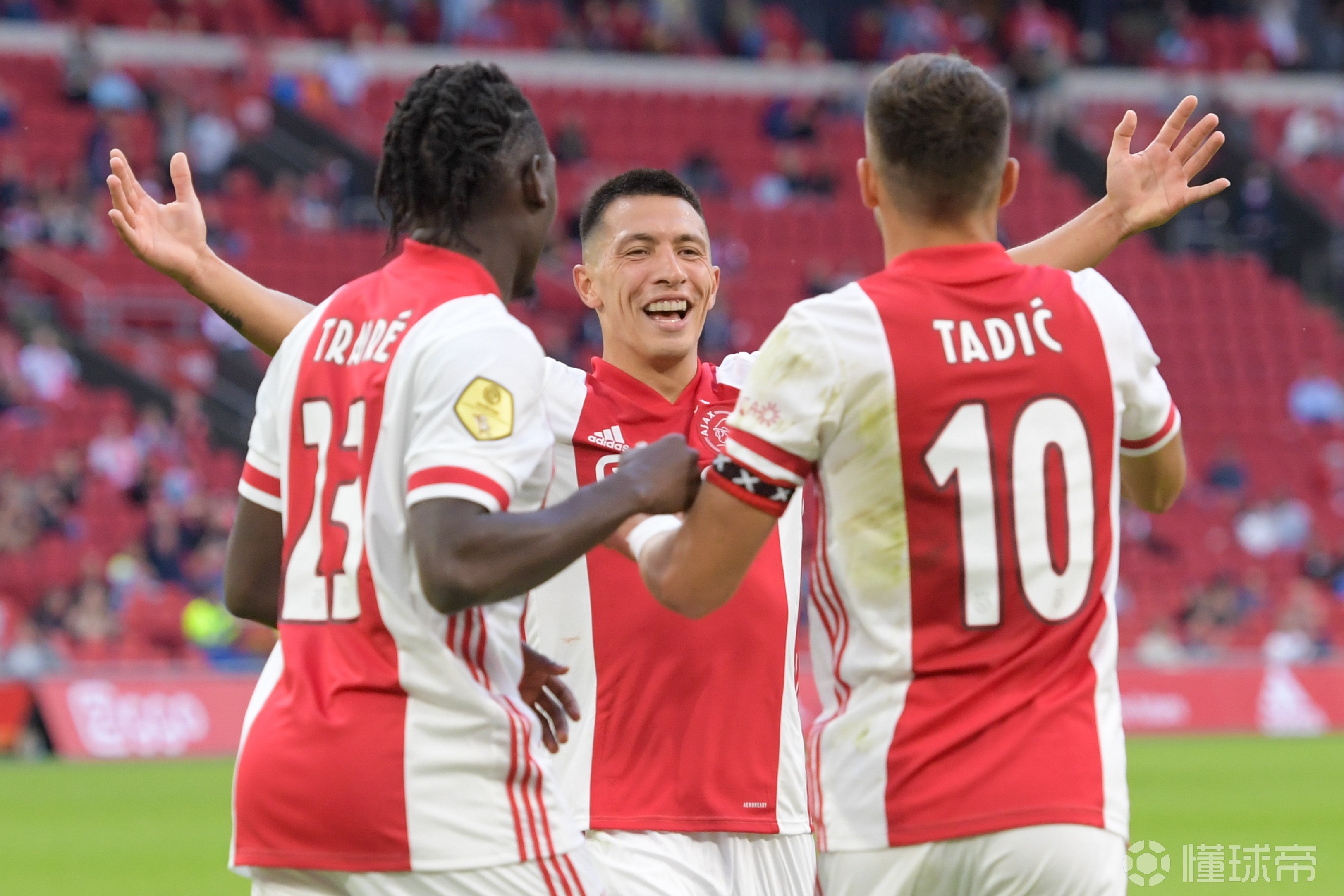 关于阿贾克斯迎NBA常规赛关键赛；冲刺阶段绝杀压哨；底气十足；更衣室氛围转暖的信息-开云登录入口