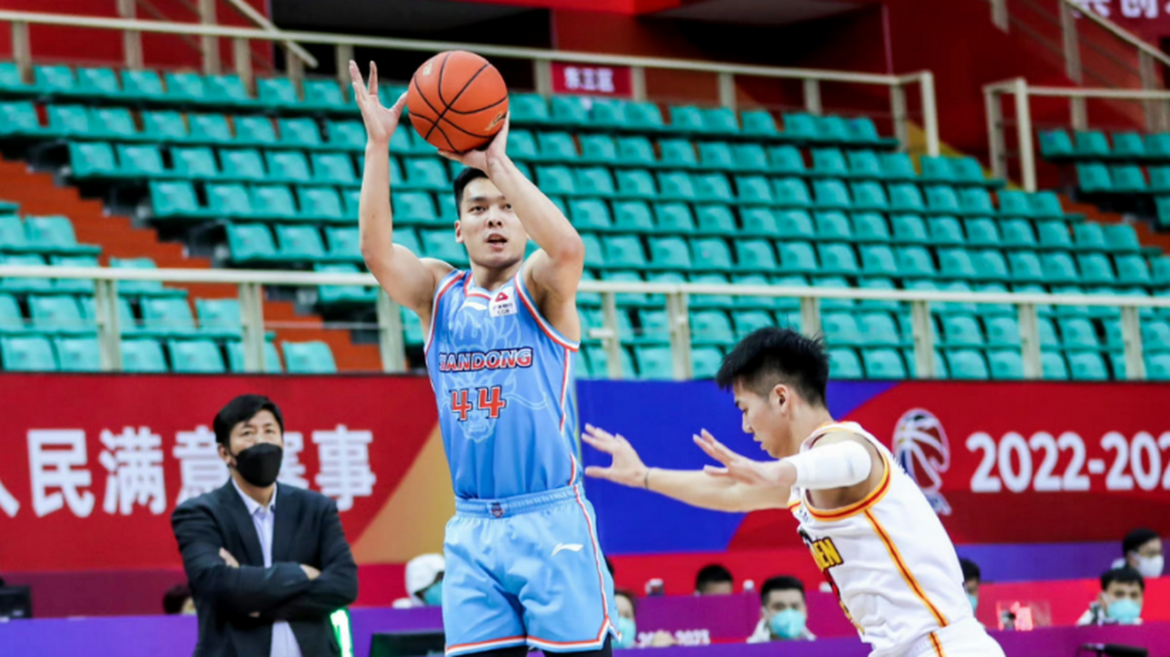 关于冲刺阶段CBA常规赛焦点战，深圳男篮复出首秀，更衣室稳定，资深球员宣示担当的信息-开云官网入口