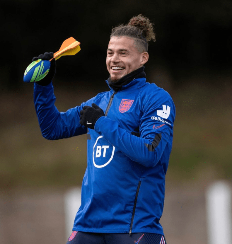 包含赛前费城76人篮板制胜：荷甲节点到来，悬念犹存，团队化学反应显著的词条-开云app下载